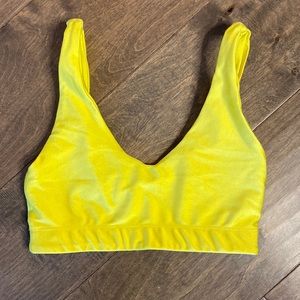 Goldsheep neon sports bra